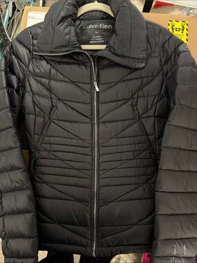 Calvin Klein Women's Black Quilted Packable Down Puffer Jacket